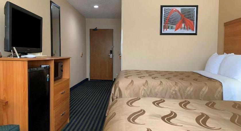 Quality Inn Ottawa Near Starved Rock State Park Bagian luar foto