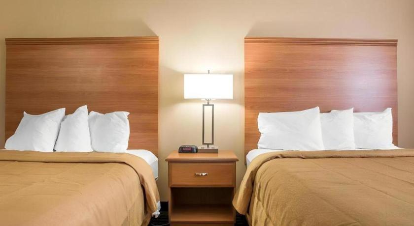 Quality Inn Ottawa Near Starved Rock State Park Bagian luar foto