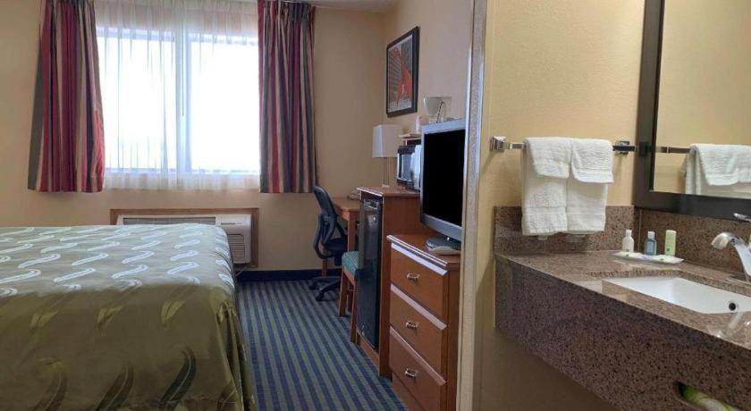 Quality Inn Ottawa Near Starved Rock State Park Bagian luar foto