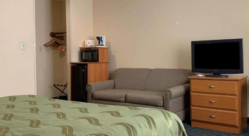 Quality Inn Ottawa Near Starved Rock State Park Bagian luar foto