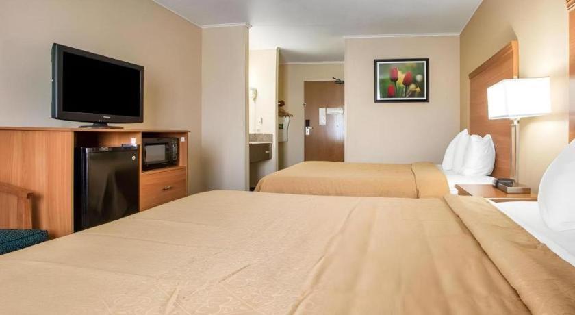 Quality Inn Ottawa Near Starved Rock State Park Bagian luar foto