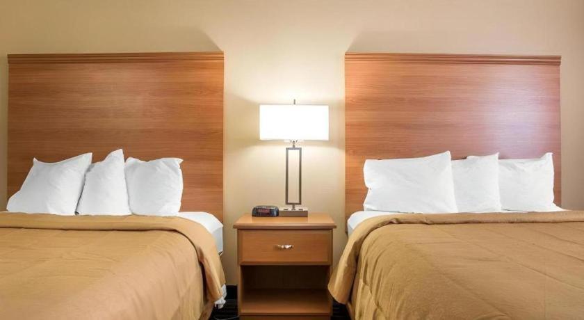 Quality Inn Ottawa Near Starved Rock State Park Bagian luar foto